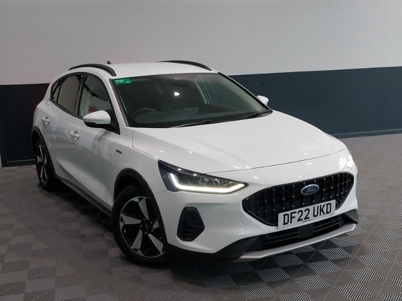 White Used 2022 Ford Focus Active Hatchback | £15,998 (A bit pricey) - Image 1/4