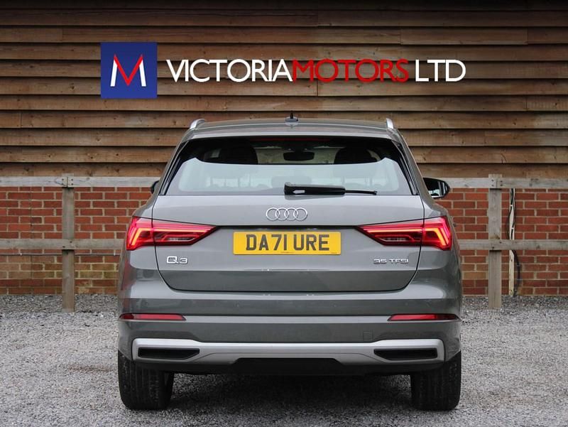 Used Audi Q3 Sport 150 HP (110 kW) 2022 Grey SUV