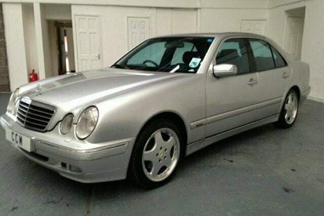 Used Mercedes E320 Avantgarde 1998 Sedan