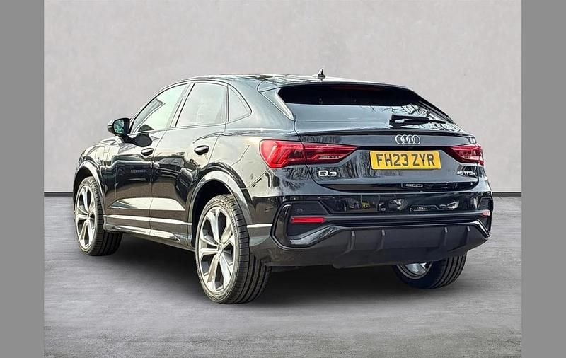 Used Audi Q3 Advanced 245 HP (180 kW) 2023 Black SUV