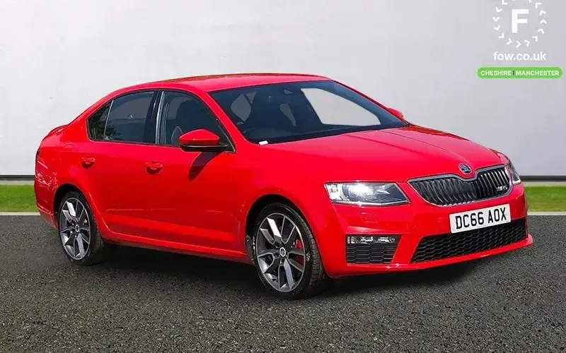 Używany Skoda Octavia vRS 220 KM (161 kW) 2016 Hatchback