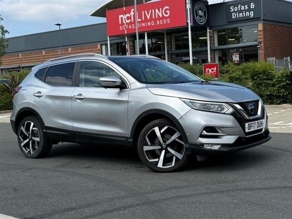 Silver Used 2017 Nissan Qashqai S SUV | £9,499 (A bit pricey) - Image 1/1