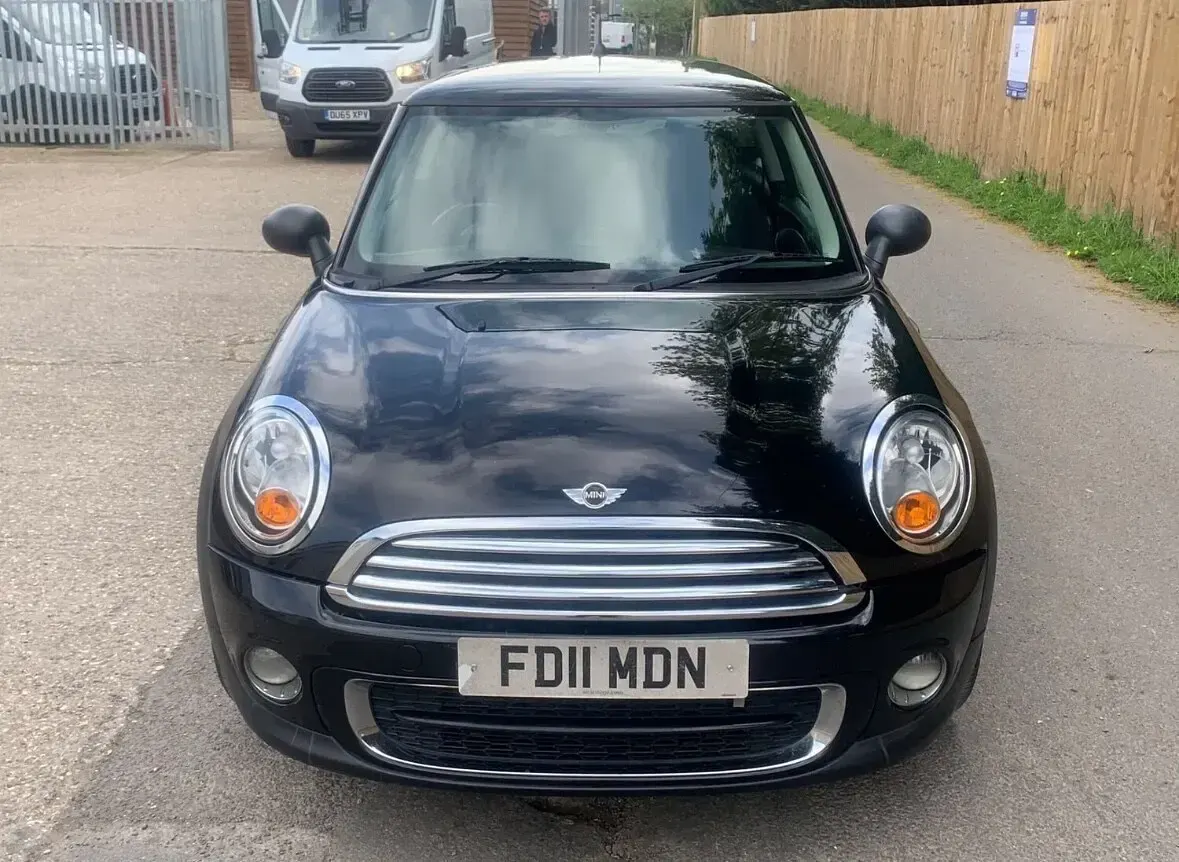 Used Mini One D Hatch 90 HP (66 kW) 2011 Black Hatchback
