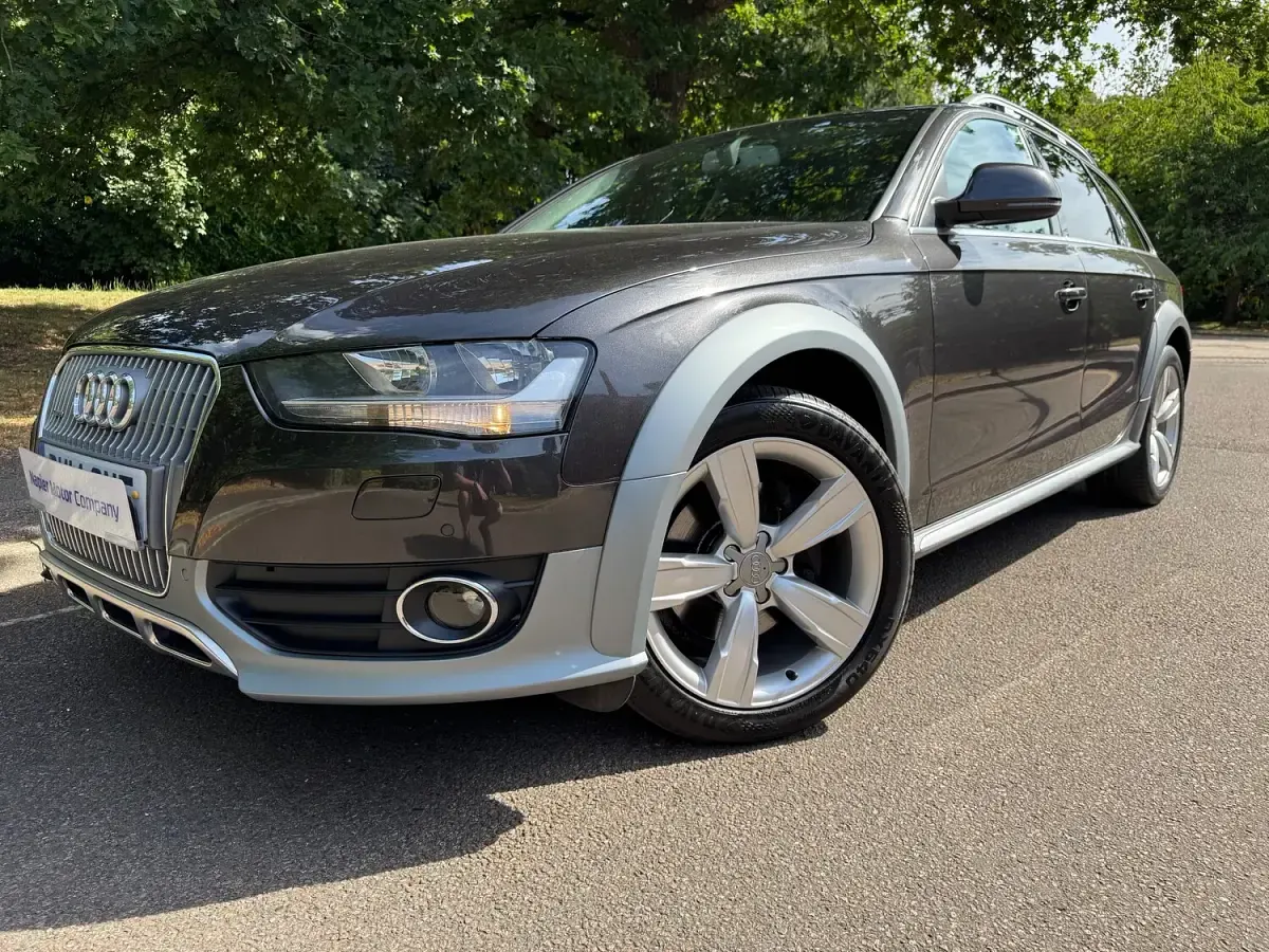 Used Audi A4 Allroad Comfort 225 HP (165 kW) 2014 Grey Estate