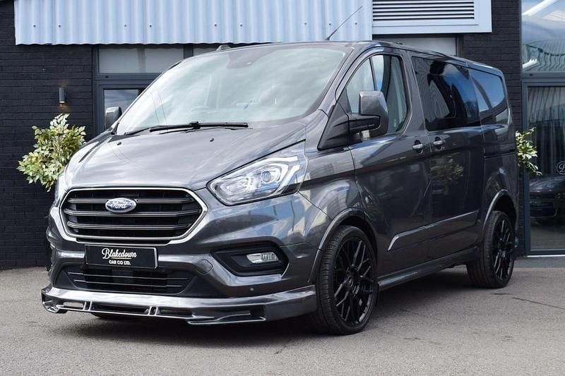 Used Ford Transit Custom Limited 185 HP (136 kW) 2021 Grey Van