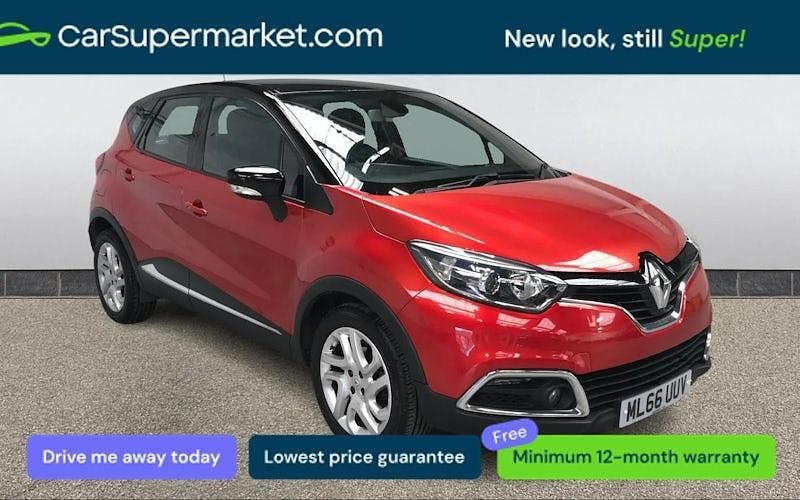 Used Renault Captur Dynamique 90 HP (66 kW) 2016 Red/black SUV