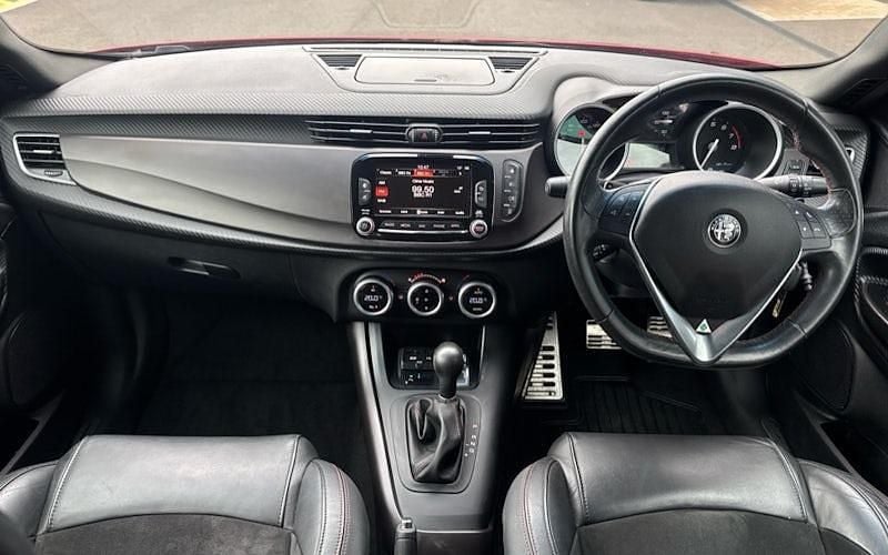 Used Alfa Romeo Giulietta Veloce 241 HP (177 kW) 2016 Hatchback