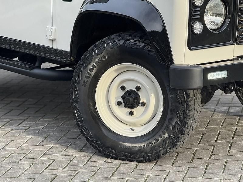 Used Land Rover Defender 2010 White SUV