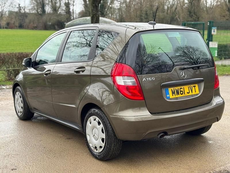 Used Mercedes A160 Classic 95 HP (69 kW) 2012 Brown Hatchback