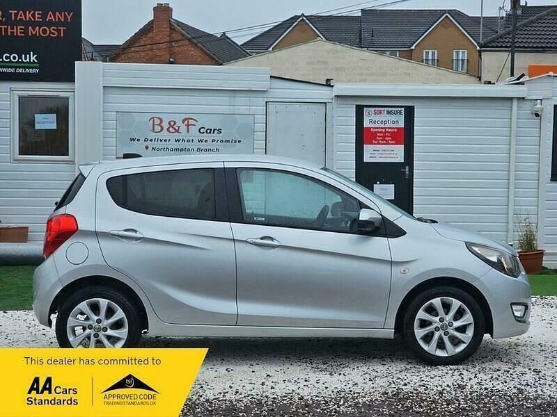 Used Vauxhall Viva 75 HP (55 kW) 2016 Silver Hatchback