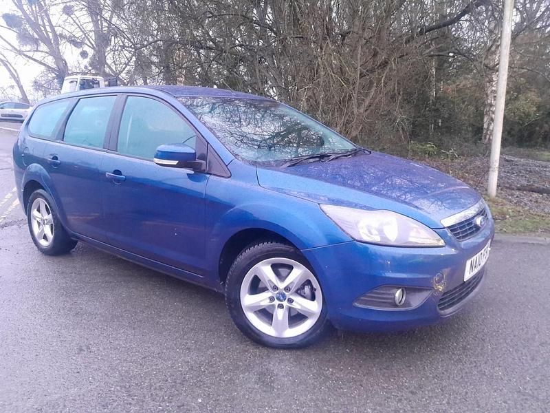 Used Ford Focus Zetec 2010 Blue Estate