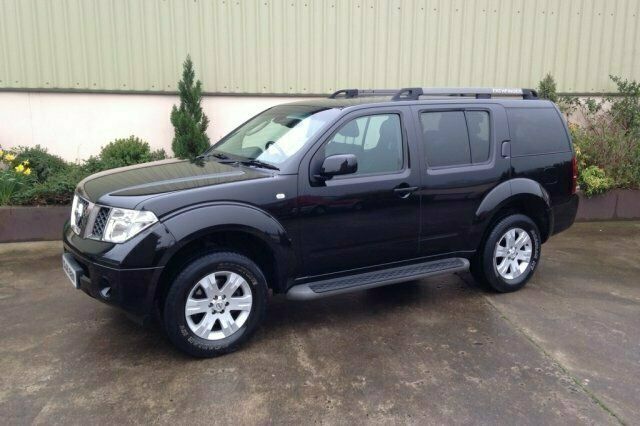Used 2005 Nissan Pathfinder SUV | £7,950 (Expensive) - Image 1/4