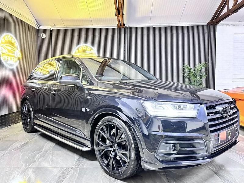 Begagnad Audi Q7 Advanced 2019 Svart SUV