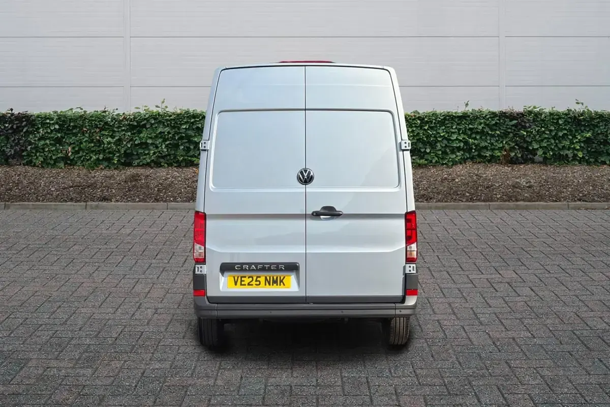 New VW Crafter 140 HP (102 kW) 2025 Silver Van