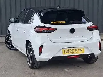 Used Vauxhall Corsa Ultimate 100 HP (73 kW) 2025 White Hatchback