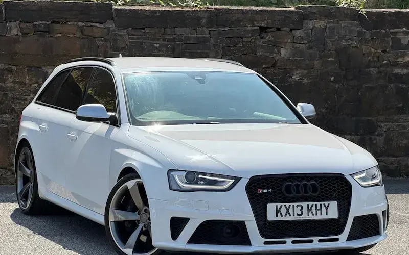 Used Audi RS4 Advanced 450 HP (330 kW) 2013 Estate