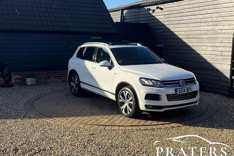 White Used 2014 VW Touareg R-line SUV | £11,000 (Fair price) - Image 1/1