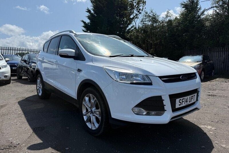 White Used 2014 Ford Kuga Zetec SUV | £6,295 (Good price) - Image 1/1