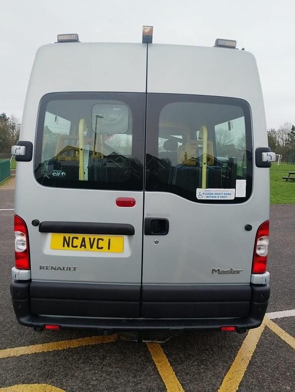 Używany Renault Master 2009 Szary Van