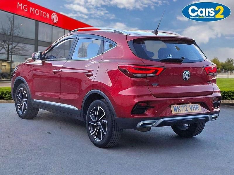 Used MG ZS Exclusive 106 HP (77 kW) 2022 Red SUV