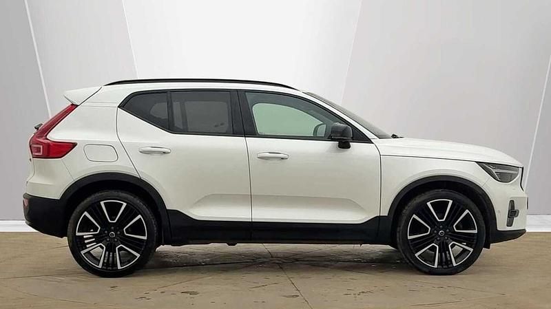 Used Volvo XC40 Ultra 2025 White SUV