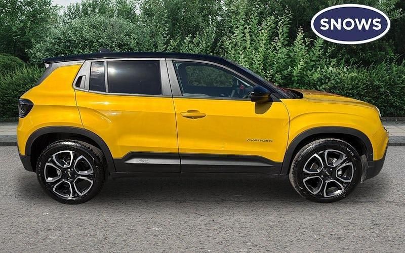 Ny Jeep Avenger Summit 101 HK (74 kW) 2025 Gul SUV