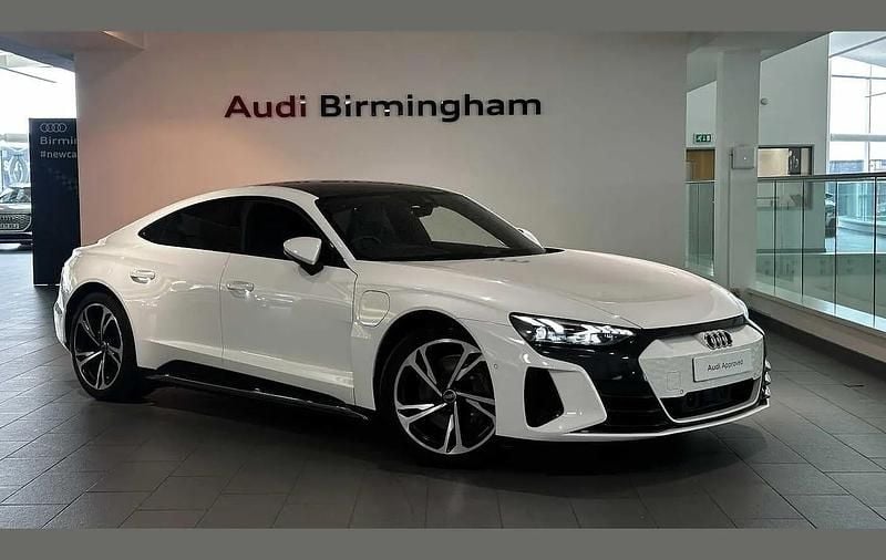 White Used 2022 Audi e-tron GT quattro Comfort Sedan | £43,961 (Fair price) - Image 1/4