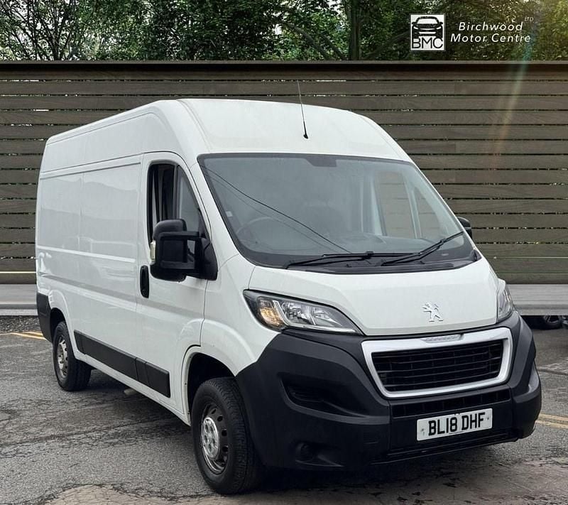 White Used 2018 Peugeot Boxer Van | £9,995 (Super price) - Image 1/4