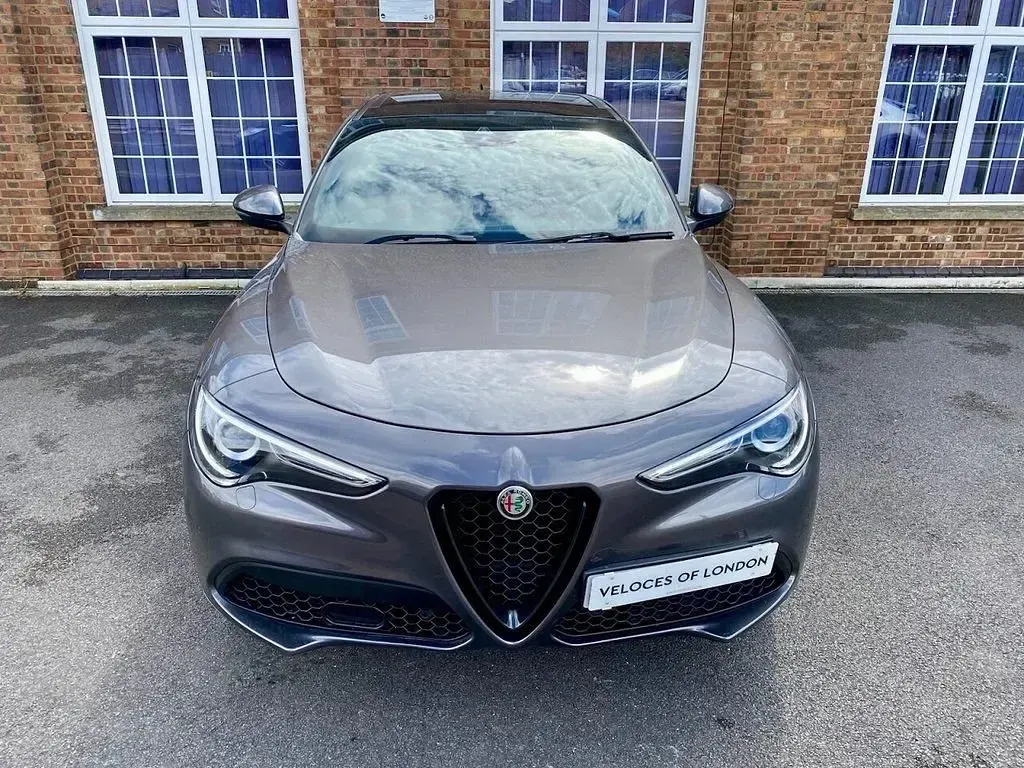 Used Alfa Romeo Stelvio Veloce 280 HP (205 kW) 2020 Grey SUV
