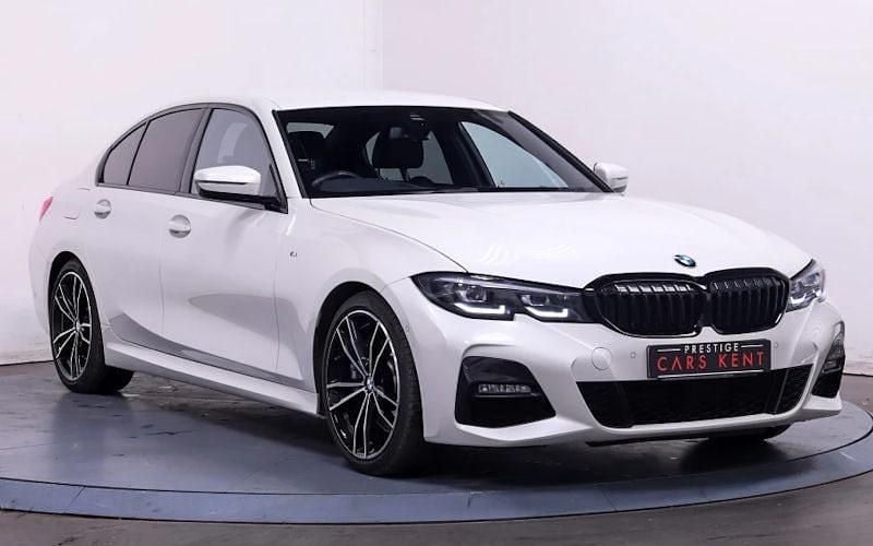 White Used 2021 BMW 330 M Sport Sedan | £25,573 (Fair price) - Image 1/4
