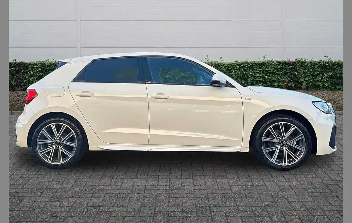 Used Audi A1 S-Line 113 HP (83 kW) 2025 Shell white, solid SUV