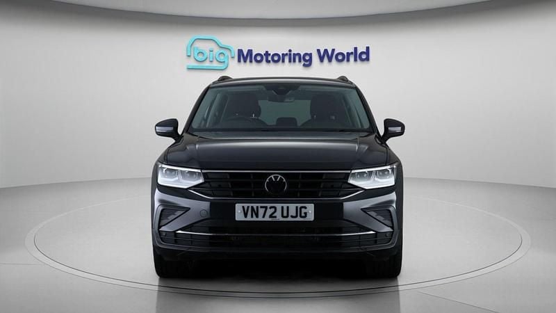 Used VW Tiguan Life 245 HP (180 kW) 2022 Grey SUV