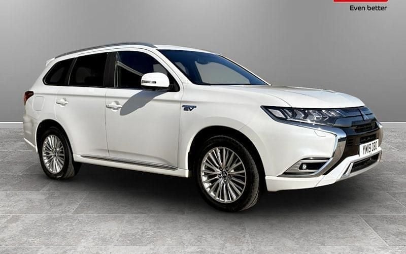 Used Mitsubishi Outlander P-HEV 177 HP (130 kW) 2018 Estate
