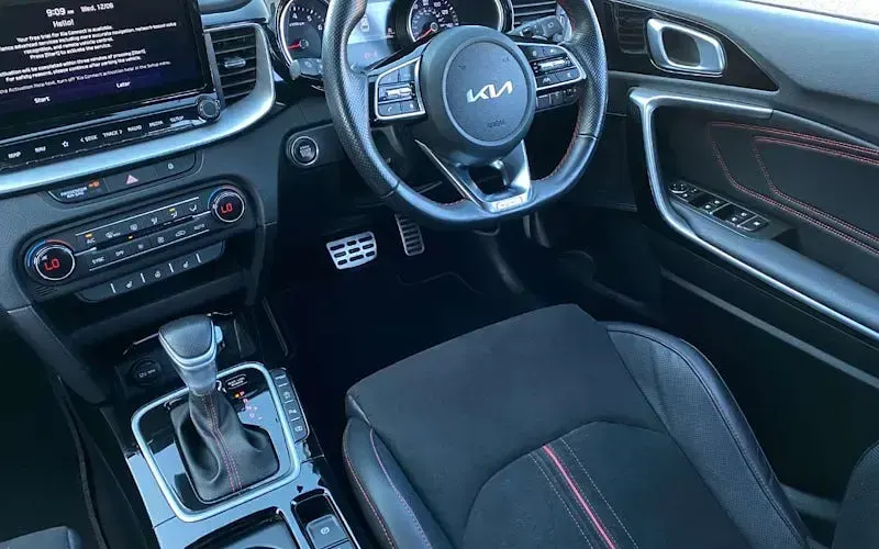 Used Kia ProCeed GT 204 HP (150 kW) 2021 Orange Estate