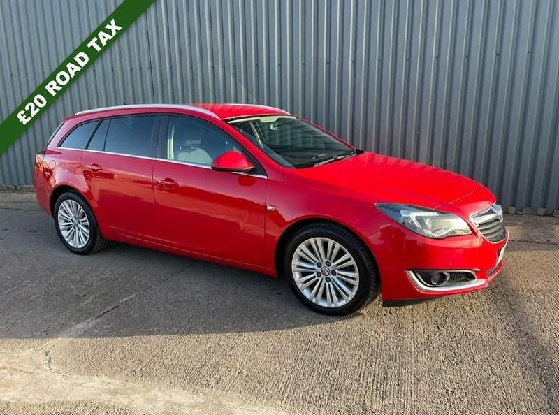 Used Vauxhall Insignia Design Edition 2016 Red Estate