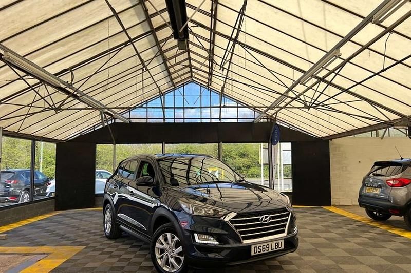 Used Hyundai Tucson SE 177 HP (130 kW) 2019 Blue SUV