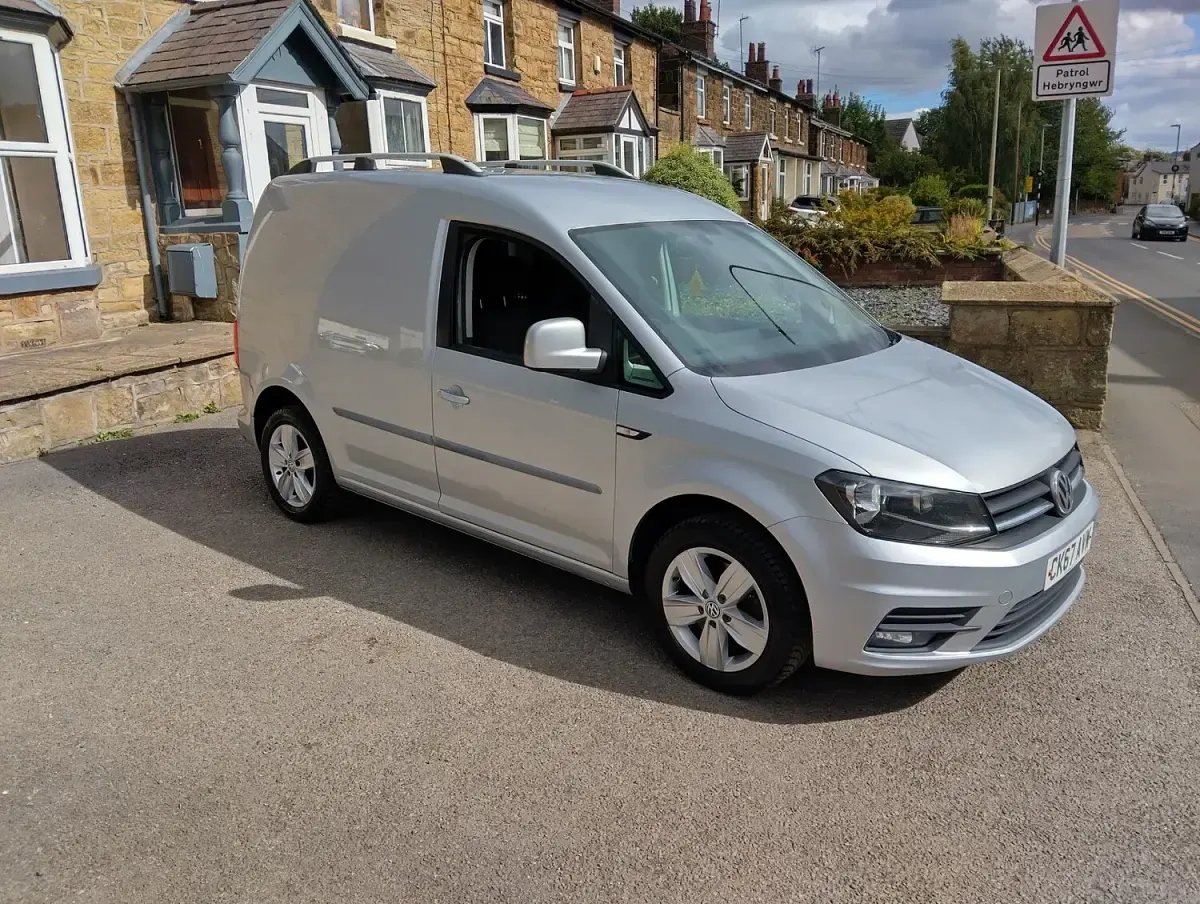 Used VW Caddy Highline 150 HP (110 kW) 2017 Silver MPV