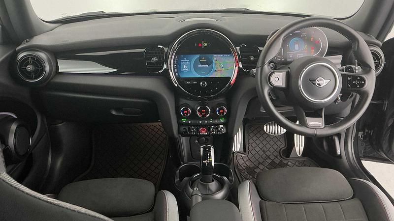 Used Mini John Cooper Works Hatch 228 HP (167 kW) 2024 Black Hatchback