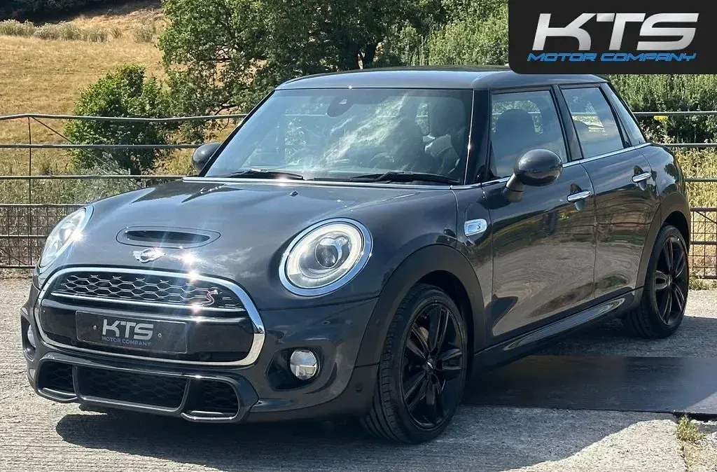 Used Mini Cooper S Hatch 192 HP (141 kW) 2017 Grey Hatchback
