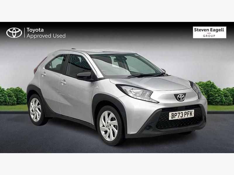 Silver Used 2023 Toyota Aygo X PURE SUV | £13,317 (Good price) - Image 1/3