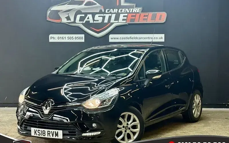 Used Renault Clio IV Dynamique 90 HP (66 kW) 2018 Black Hatchback