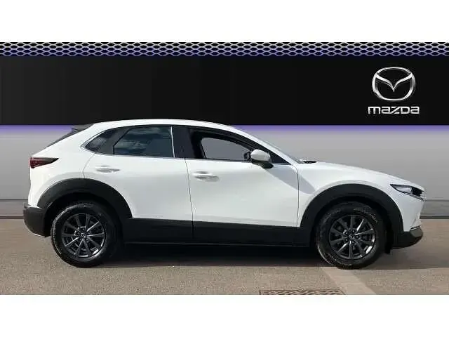 Usado Mazda CX-30 Center-Line 140 HP (102 kW) 2024 Branco SUV