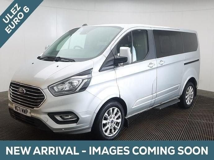 Used Ford Tourneo Titanium 130 HP (95 kW) 2021 Silver MPV