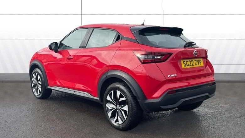 Used Nissan Juke Acenta 114 HP (83 kW) 2022 Red SUV