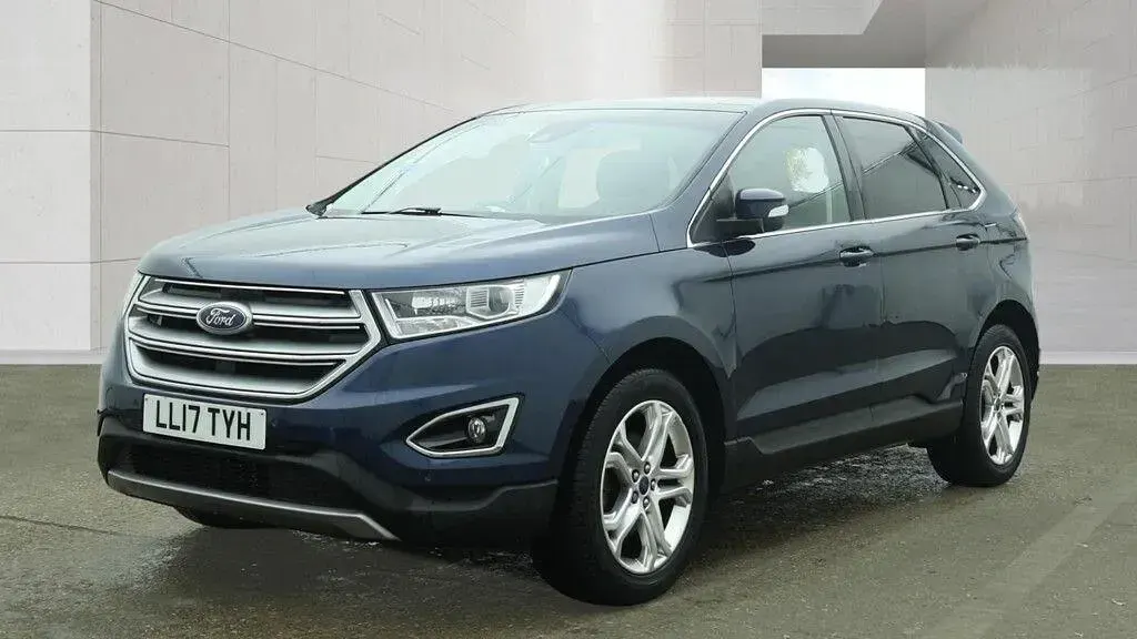 Used Ford Edge Titanium 210 HP (154 kW) 2017 Blue SUV