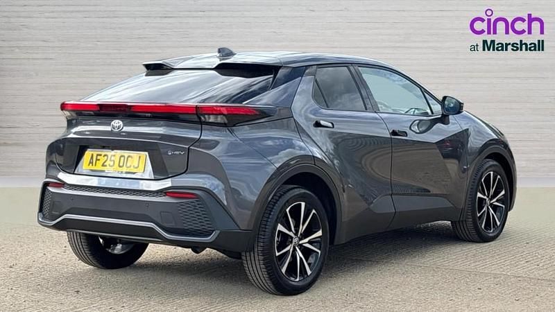 Used Toyota C-HR Design 140 HP (102 kW) 2025 Grey SUV