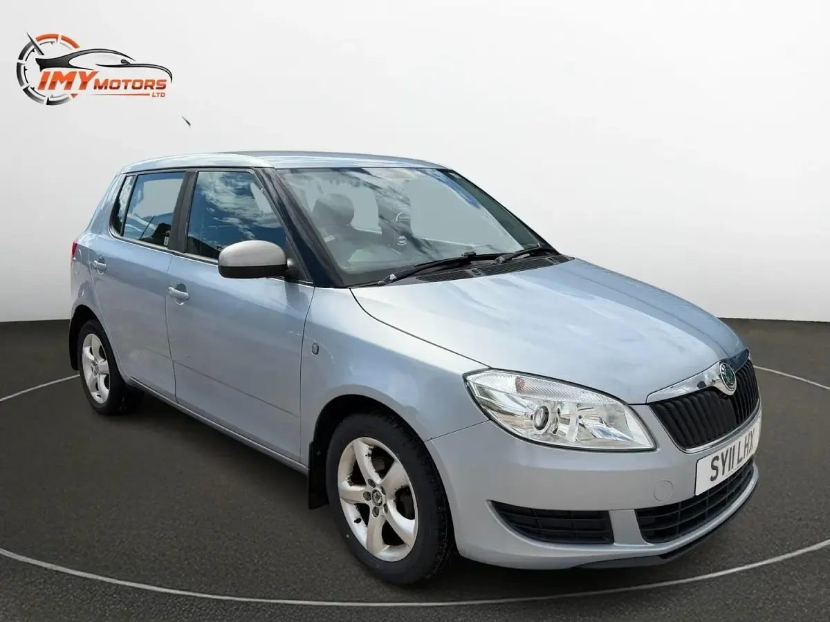 Used Skoda Fabia SE 86 HP (63 kW) 2011 Blue Hatchback