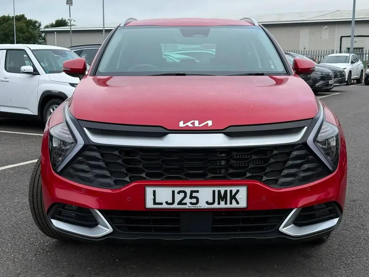 Used Kia Sportage 136 HP (100 kW) 2025 Red SUV
