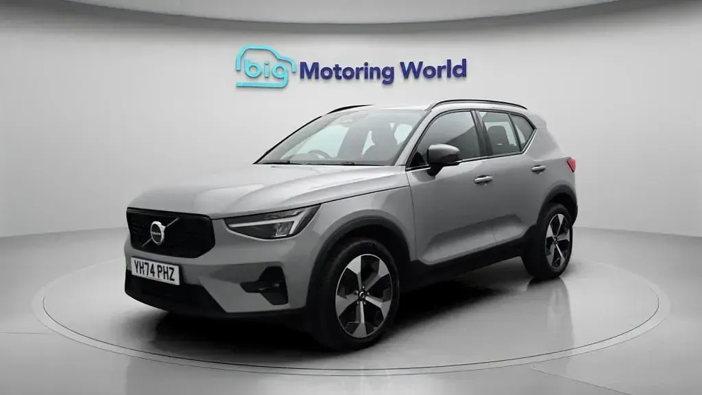 Used Volvo XC40 Plus 163 HP (119 kW) 2024 Grey SUV