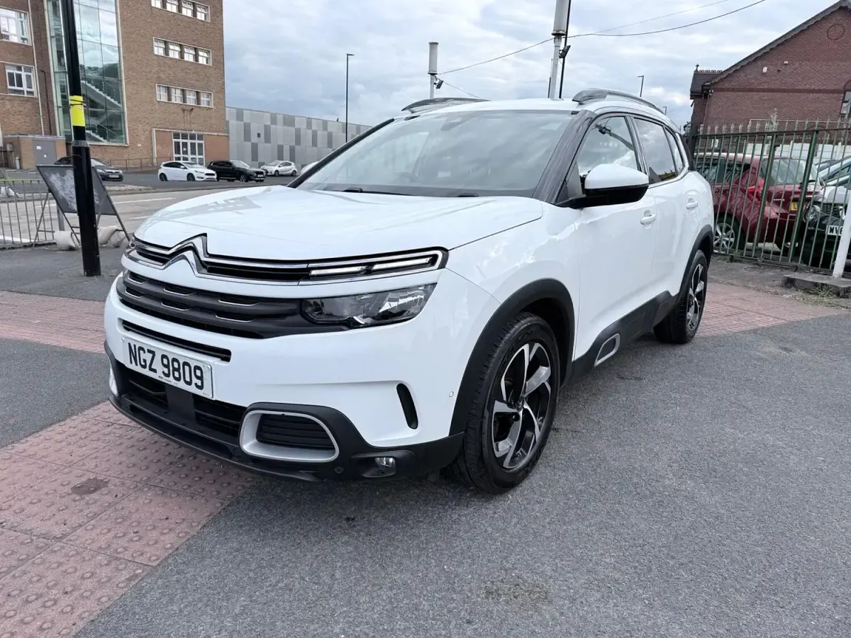 Used Citroën C5 Flair 2019 White Hatchback
